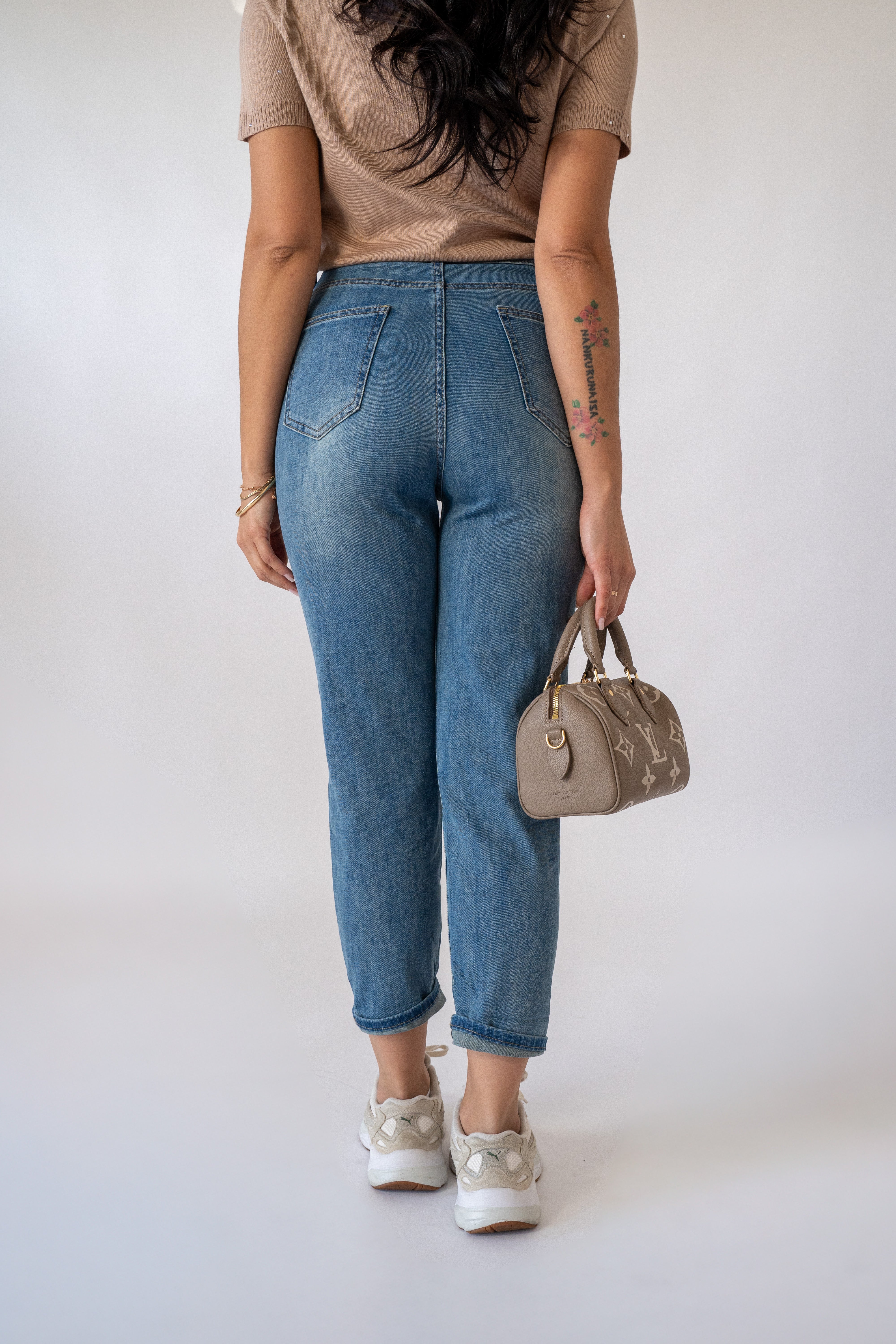 Jeans Con Rotture
