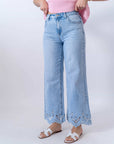 Jeans Dettagli In Pizzo