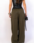 Pantalone Con Borchie