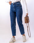 Jeans Mom Fit Orlo Taglio Vivo