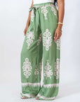 Pantalone Greece