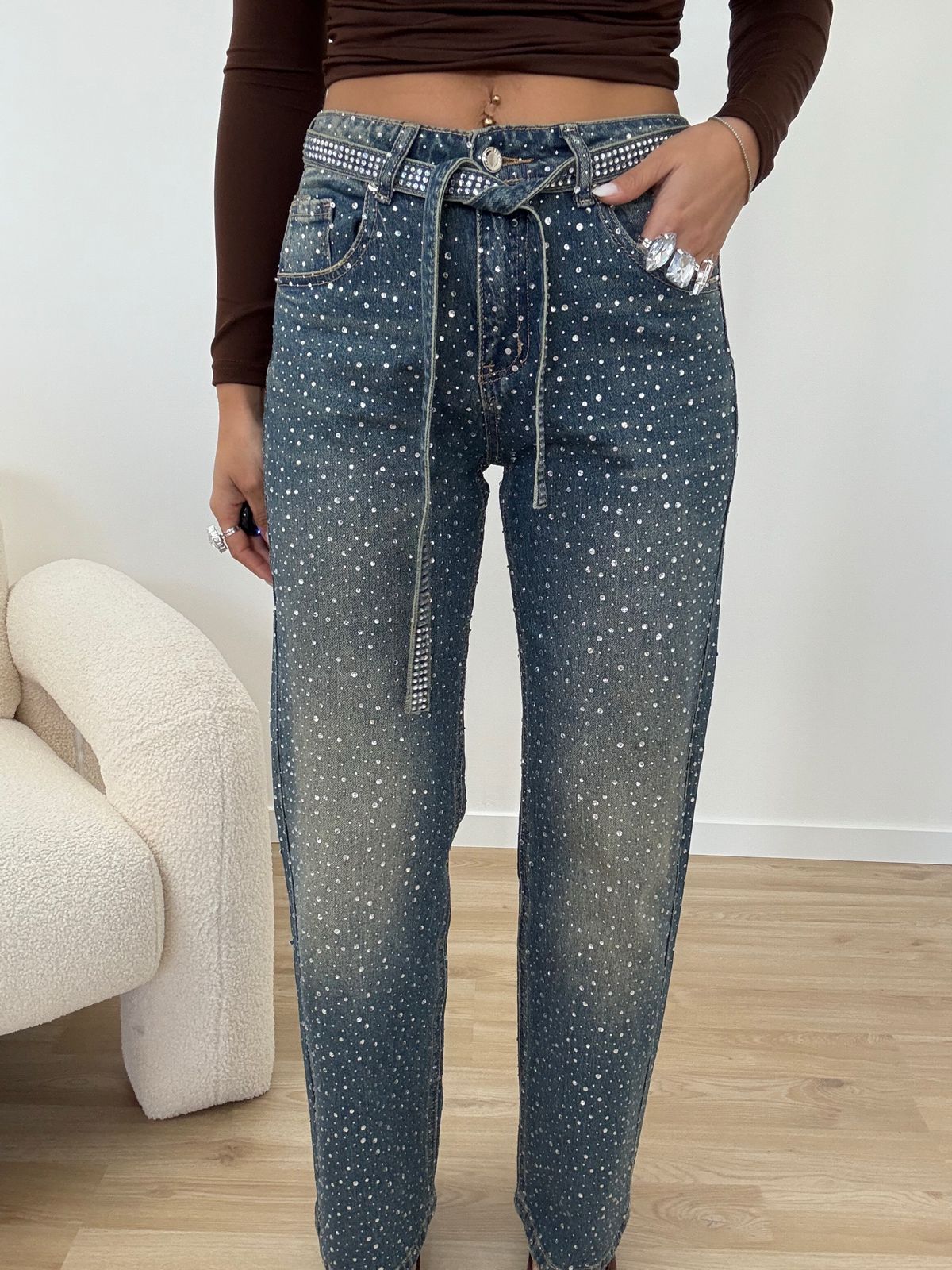 Jeans Con Strass E Con Cintura