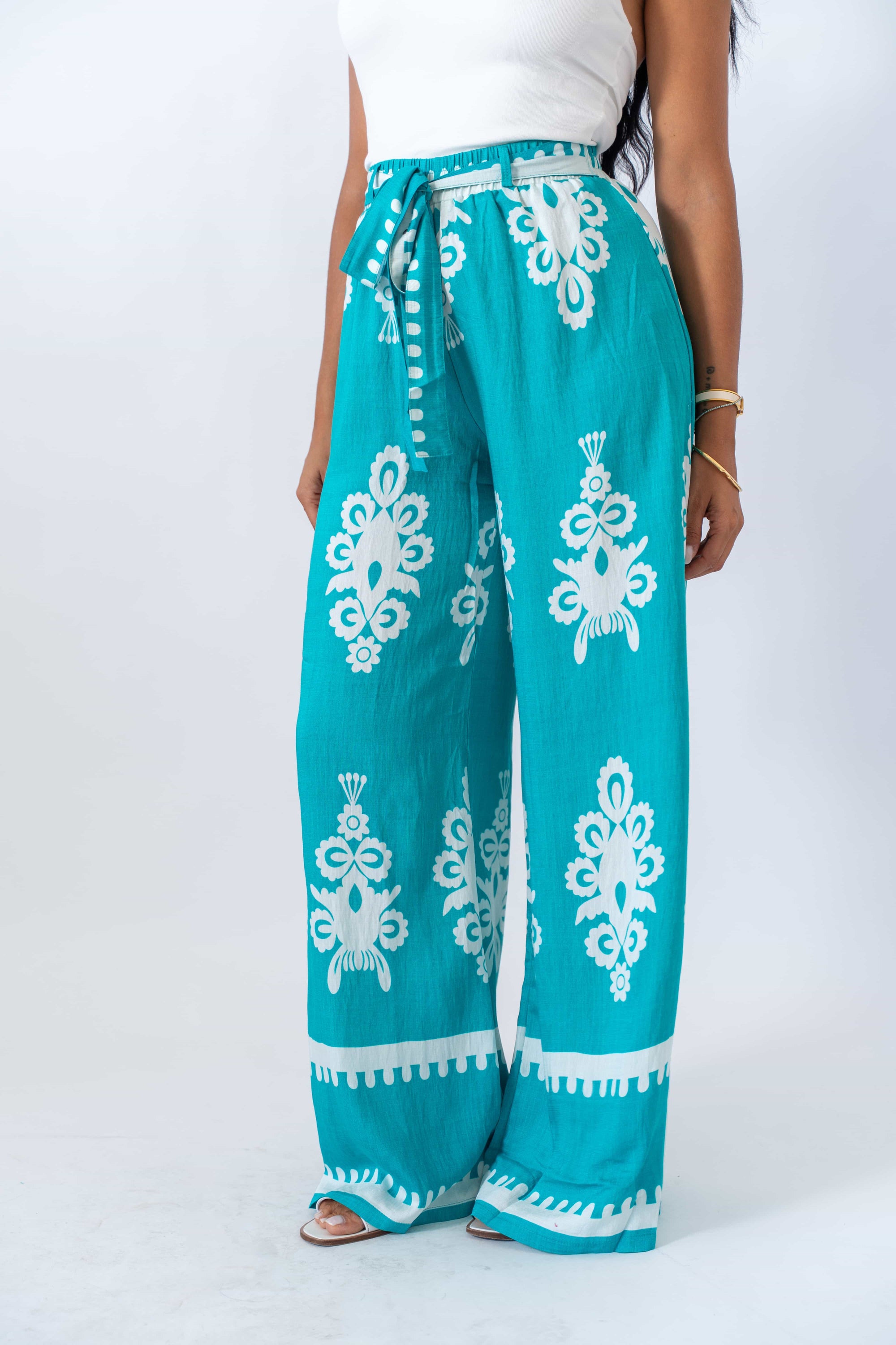 Pantalone Greece