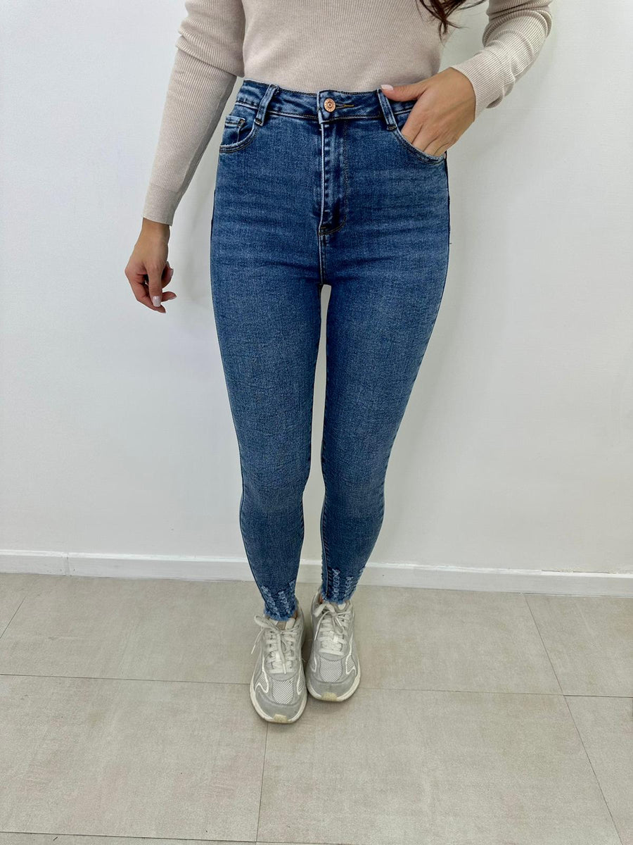 Jeans Skinny Con Orlo Sfrangiato