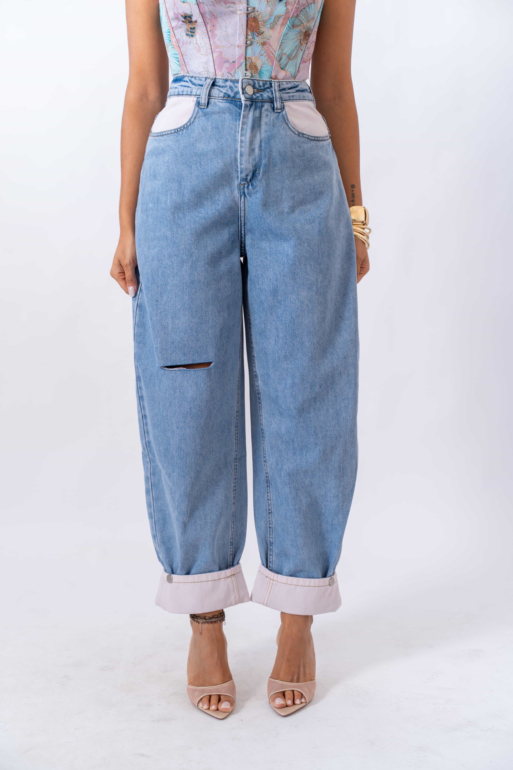 Jeans Con Tasca Rosa