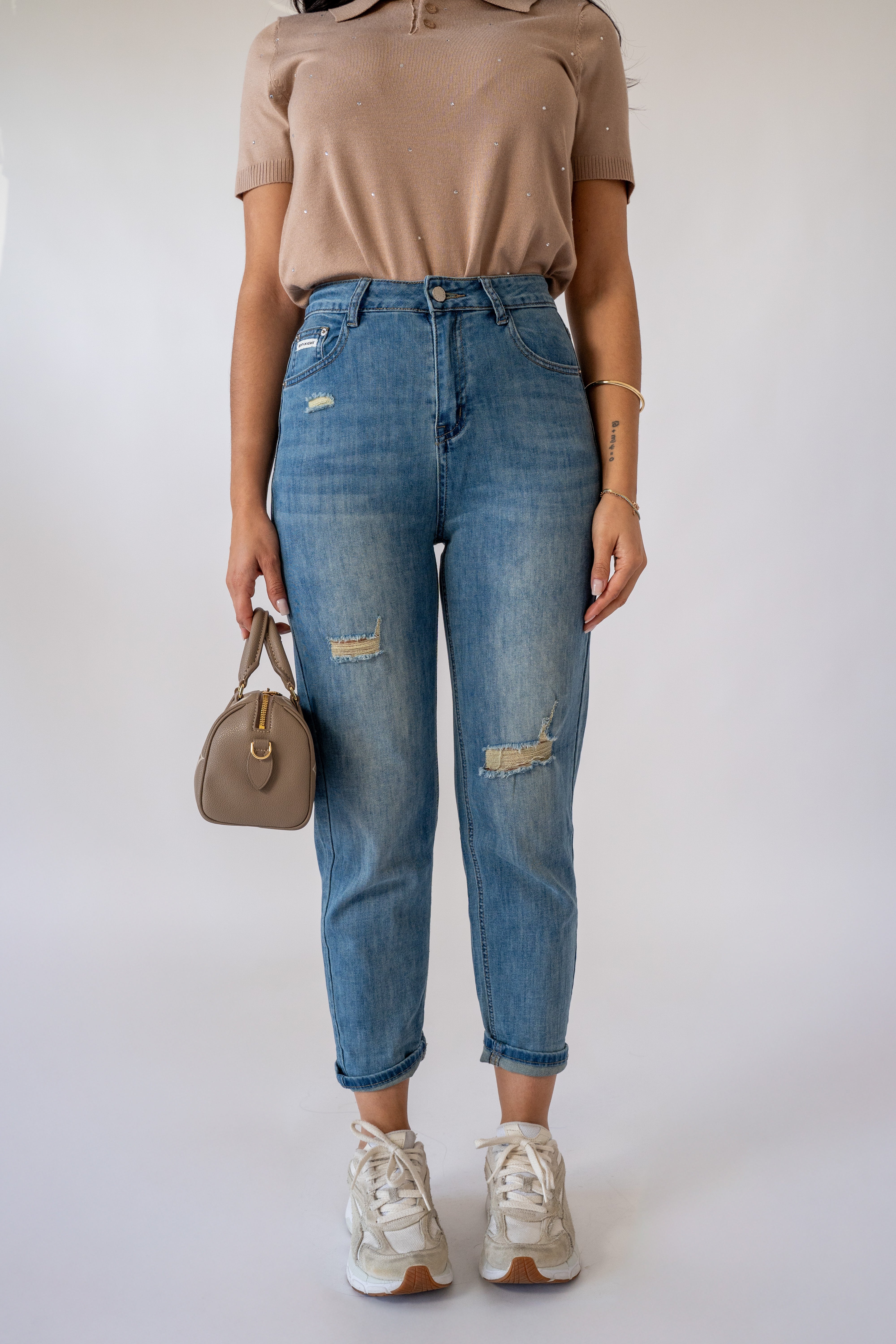 Jeans Con Rotture