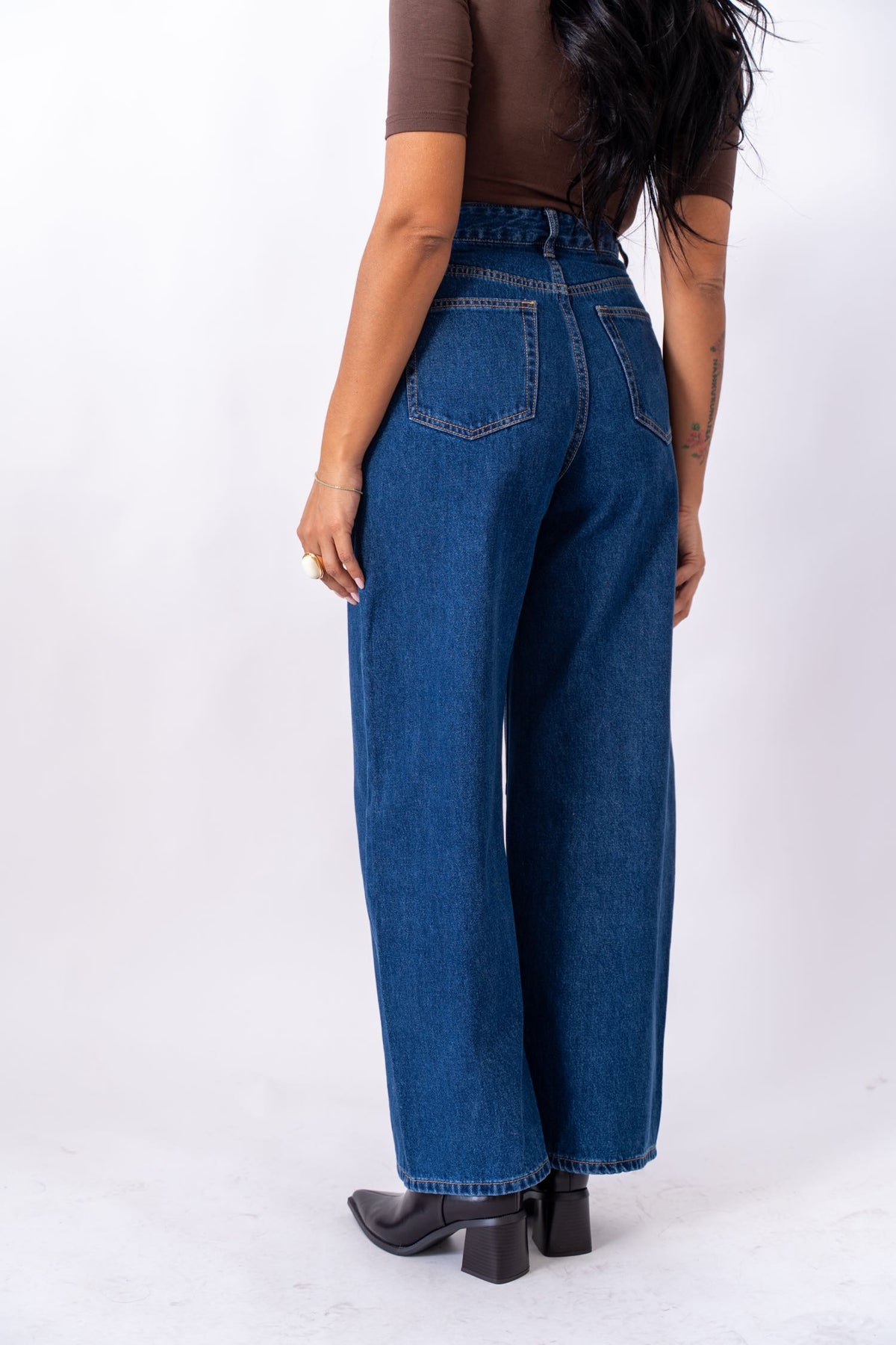Jeans Ballon Con Ricamo