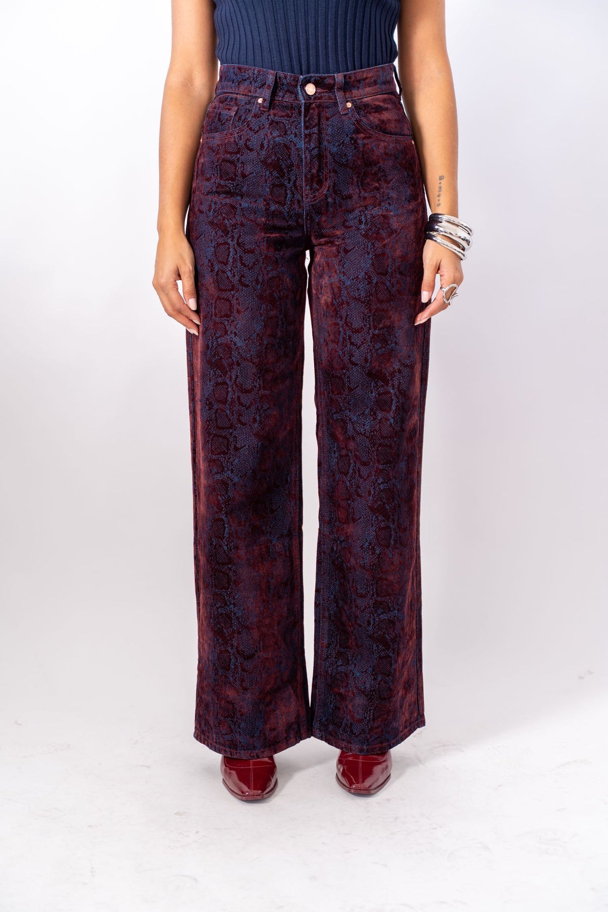Jeans In Velluto Gamba Dritta