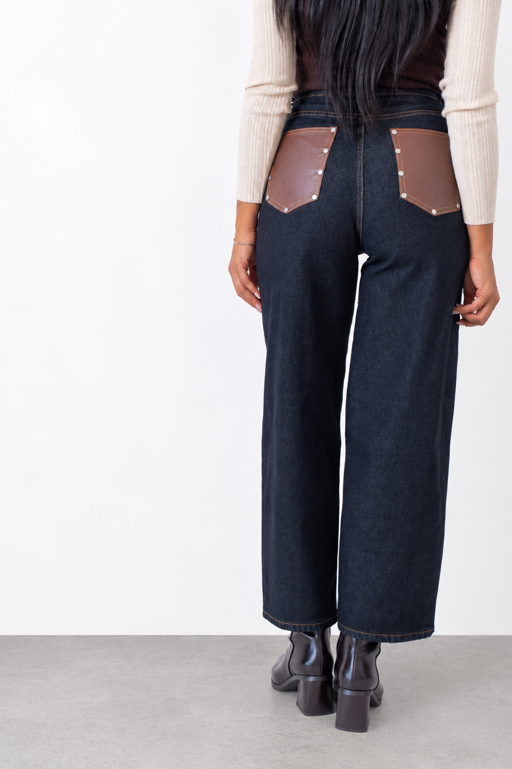 Jeans Balloon Pocket Brown
