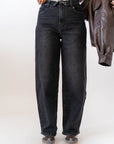Jeans Con Risvolto In Vita