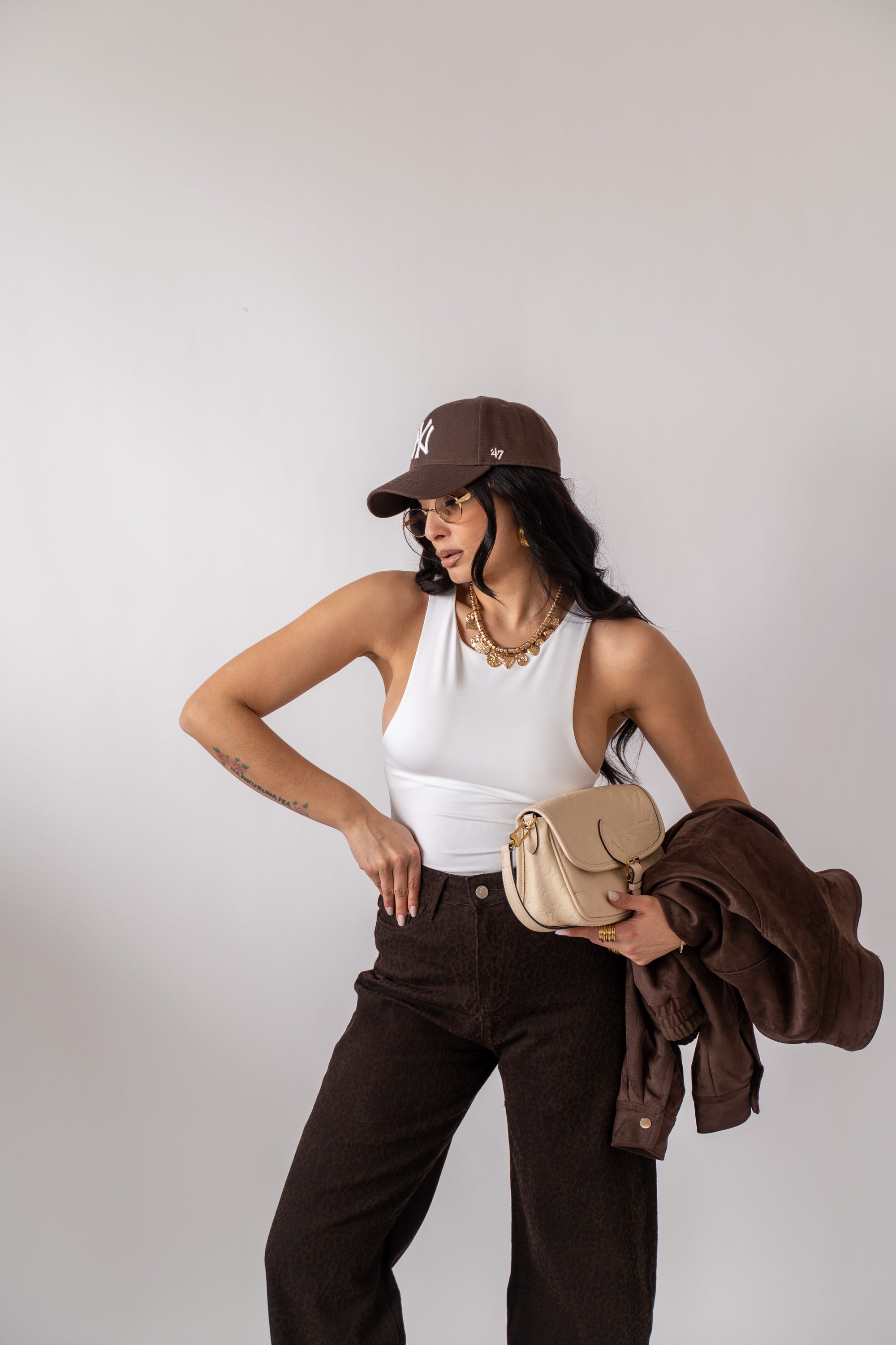 Body Simple White - Stylish Moda