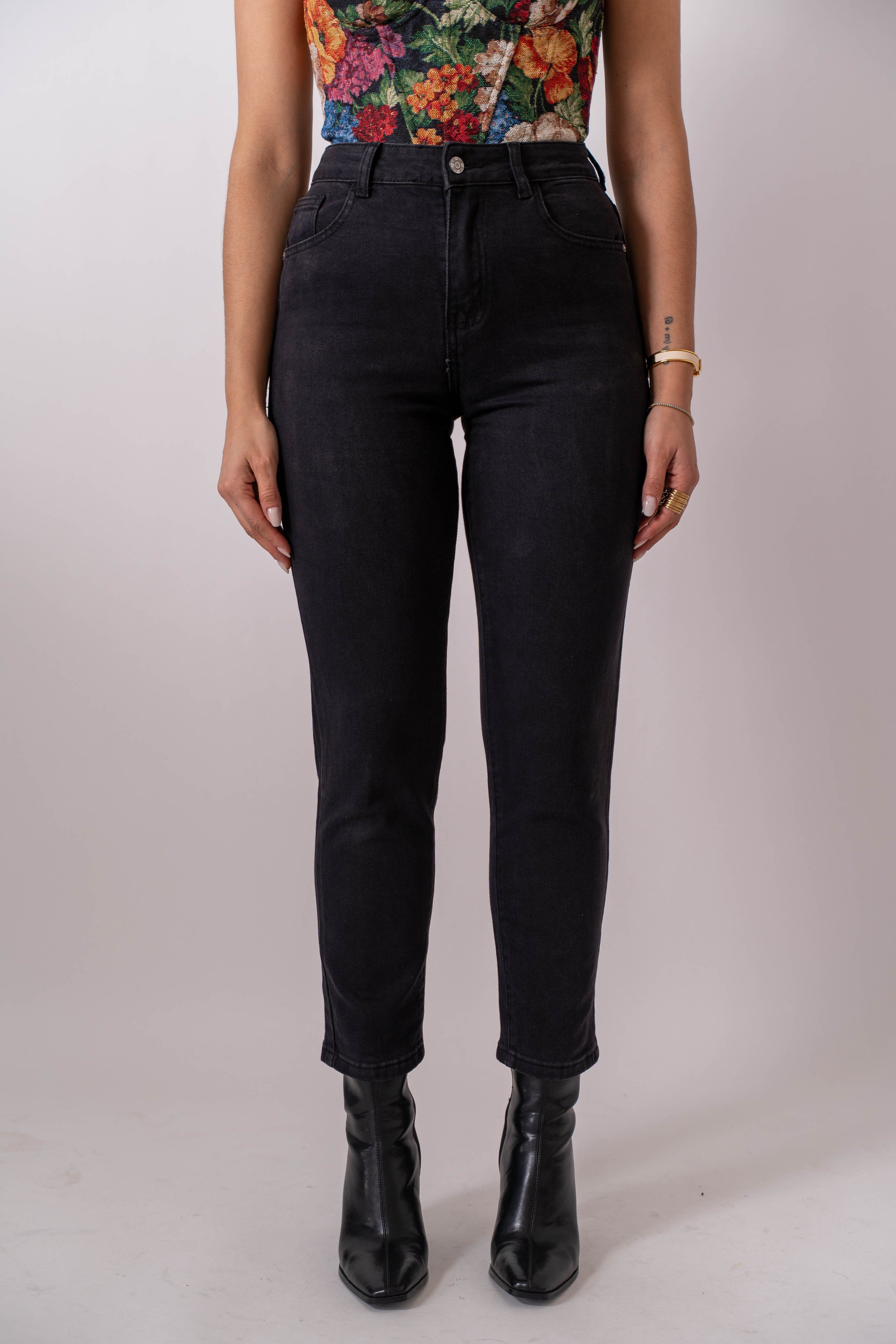 Jeans Mom Fit - Stylish Moda
