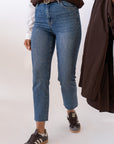 Jeans Mom Con Orlo taglio Vivo
