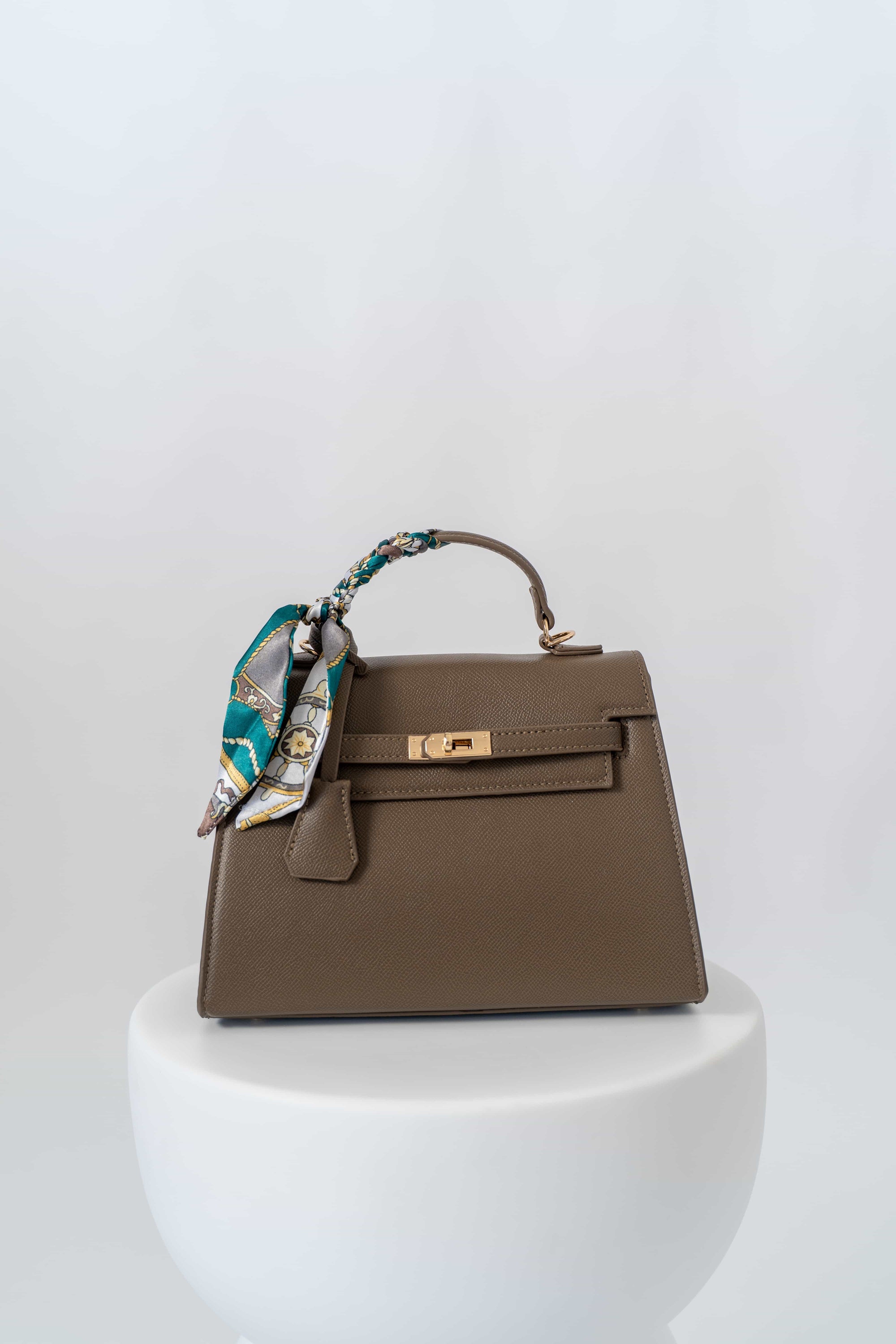 Borsa A Mano Con Foulard