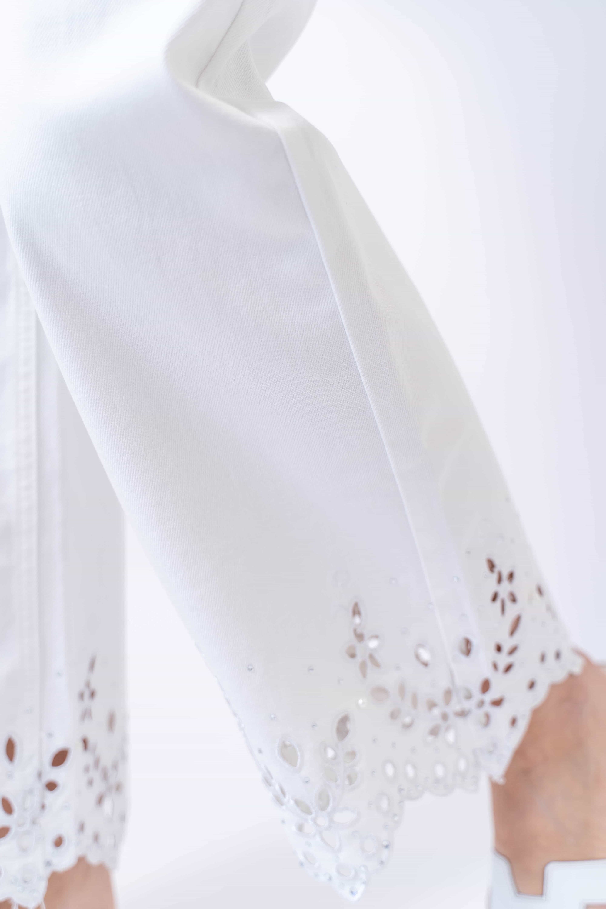 Jeans White Dettagli In Pizzo