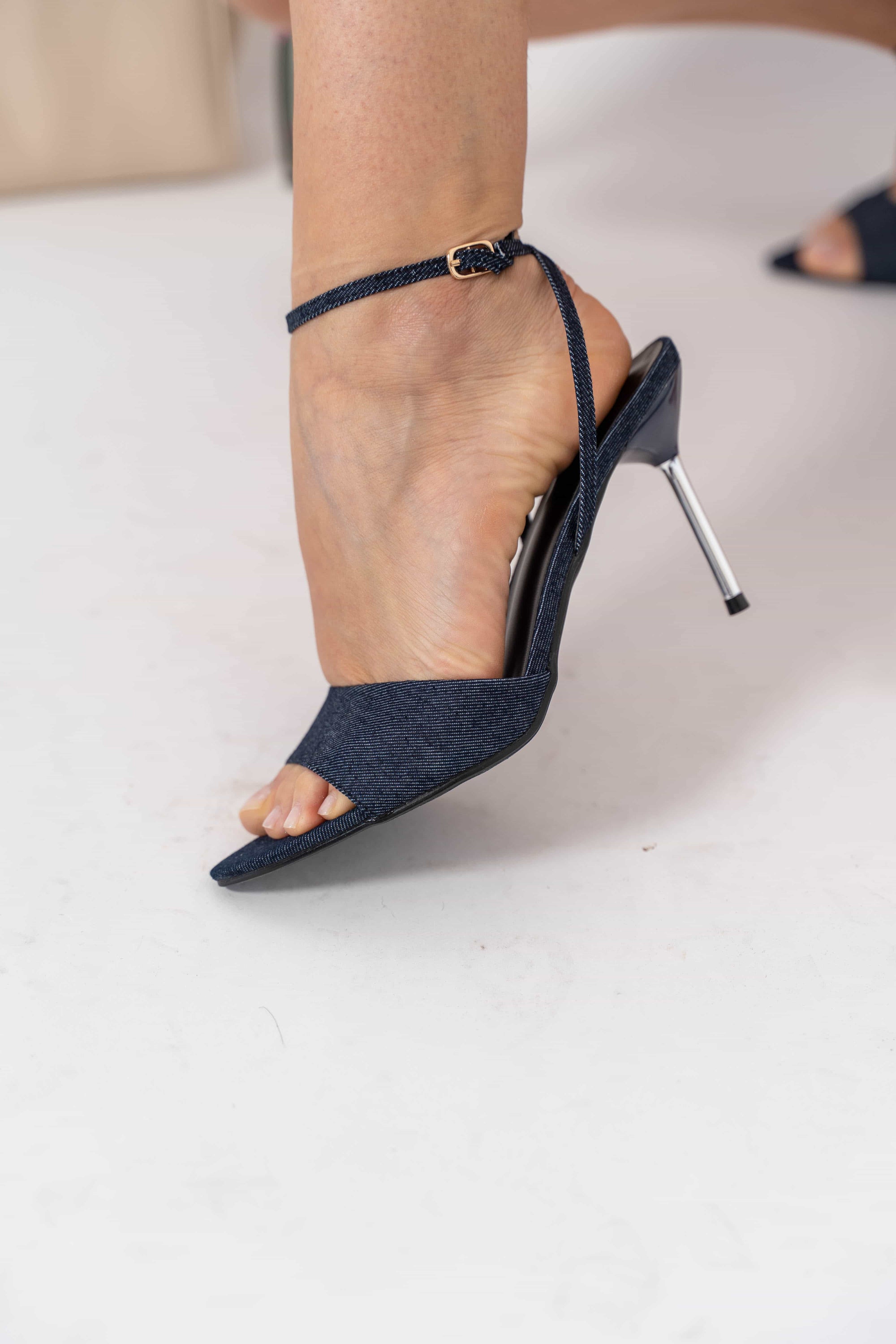 Sandalo A Punta Denim