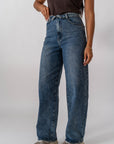 Jeans Con Risvolto In Vita