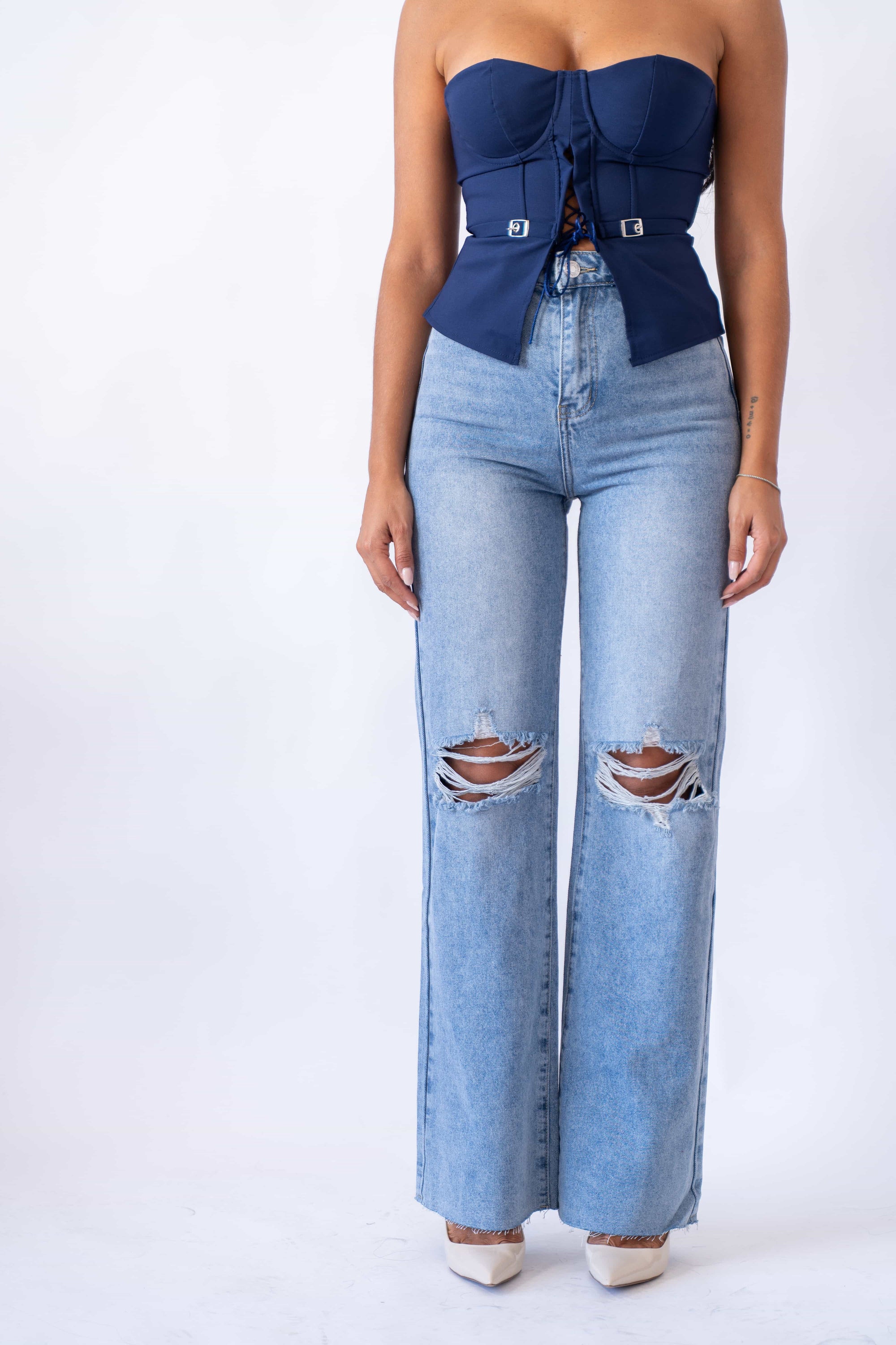 Jeans Wide Leg Con Rotture