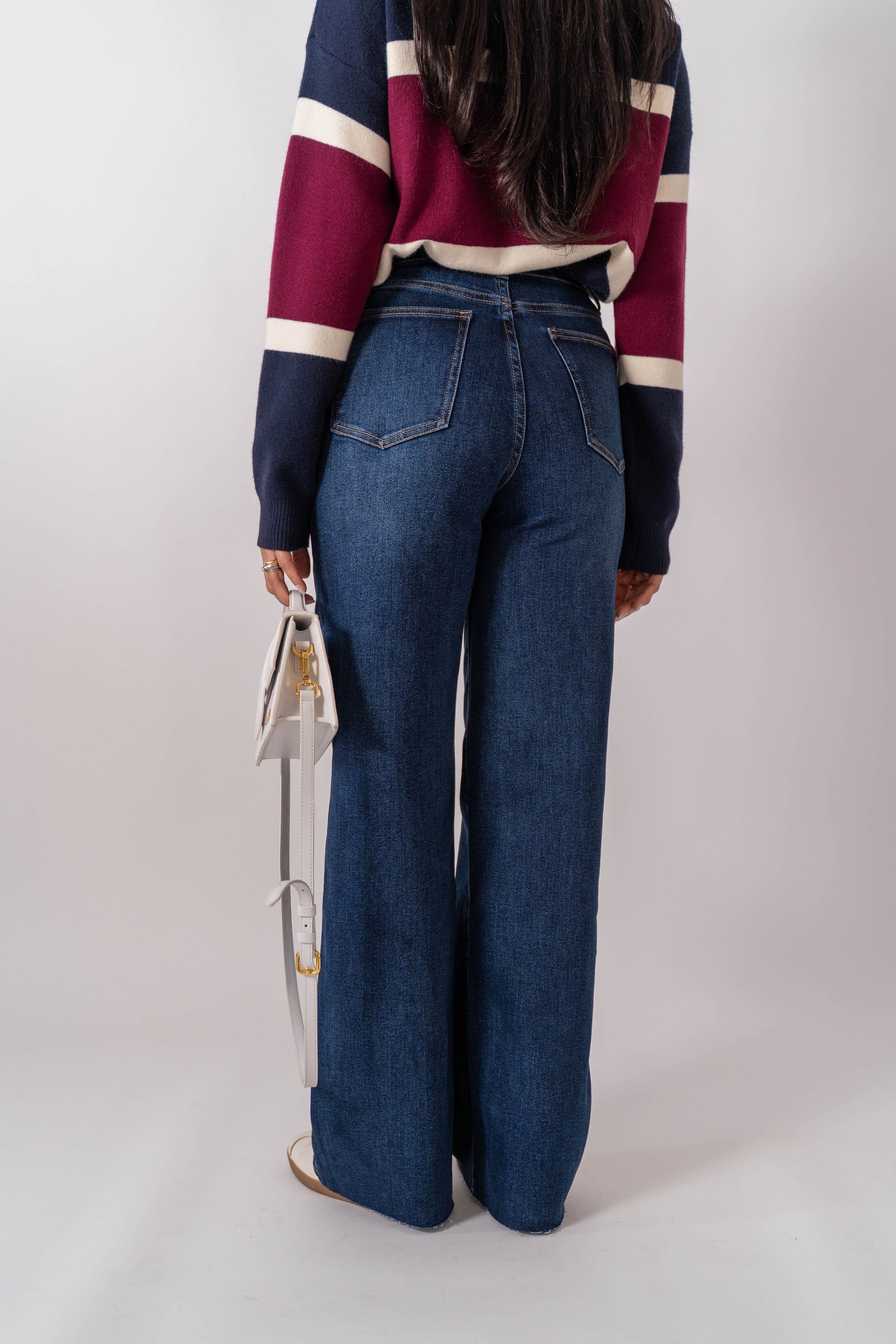 Jeans Con Orlo Taglio Vivo