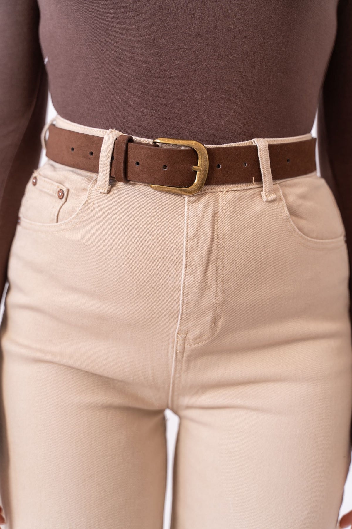 Jeans Gamba Larga Con Cintura