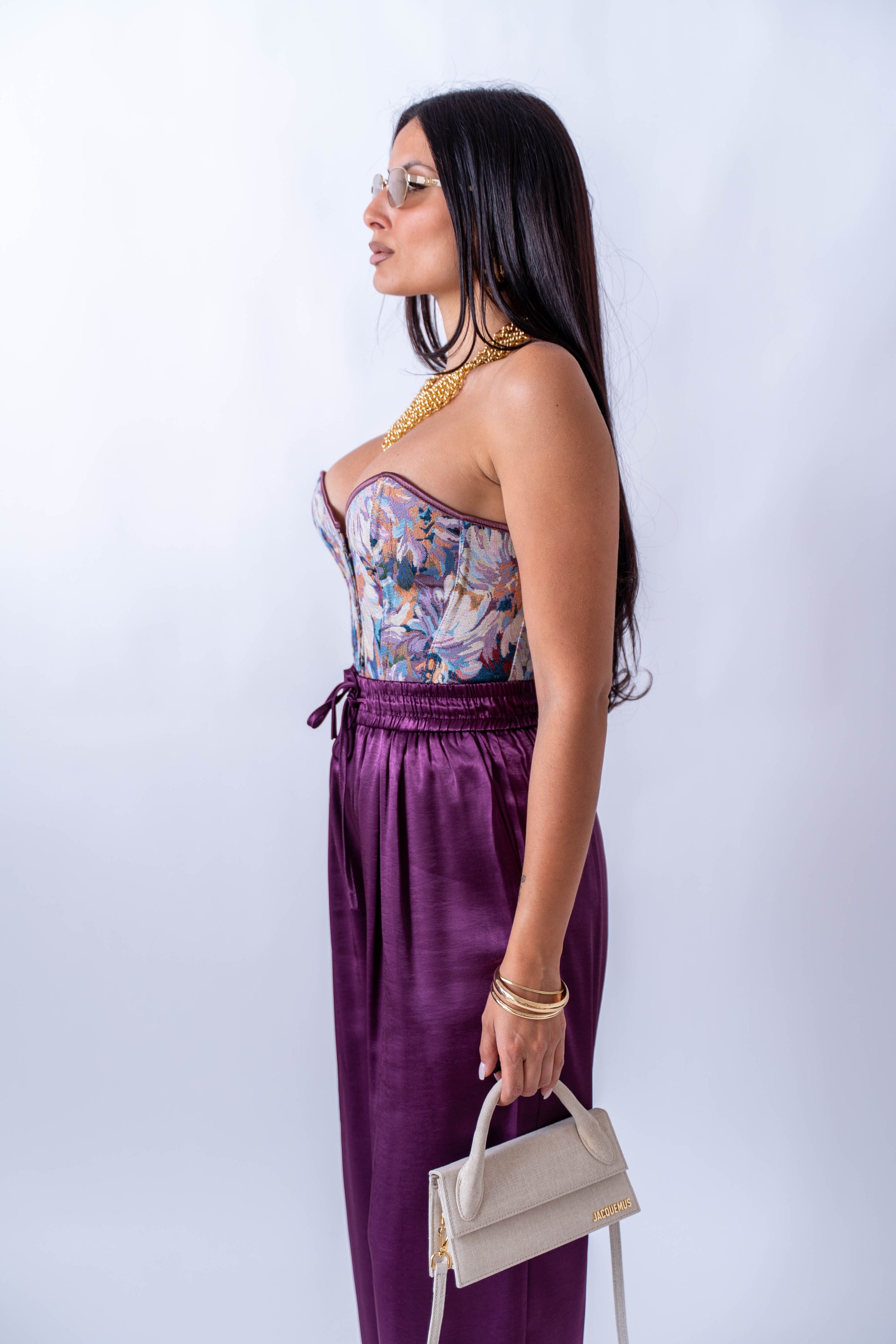 Bustier Asia