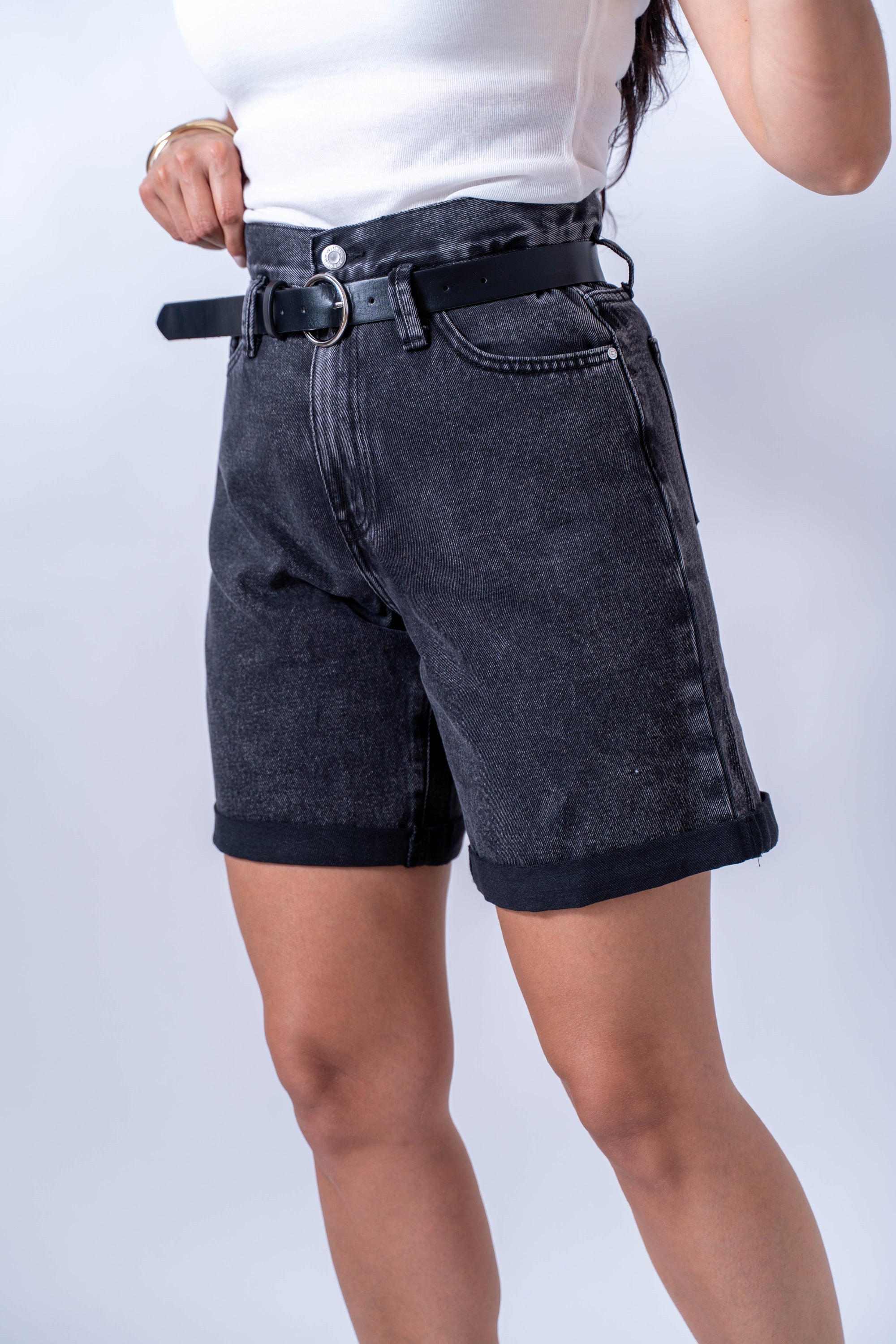 Shorts Con Piega