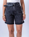 Shorts Con Piega