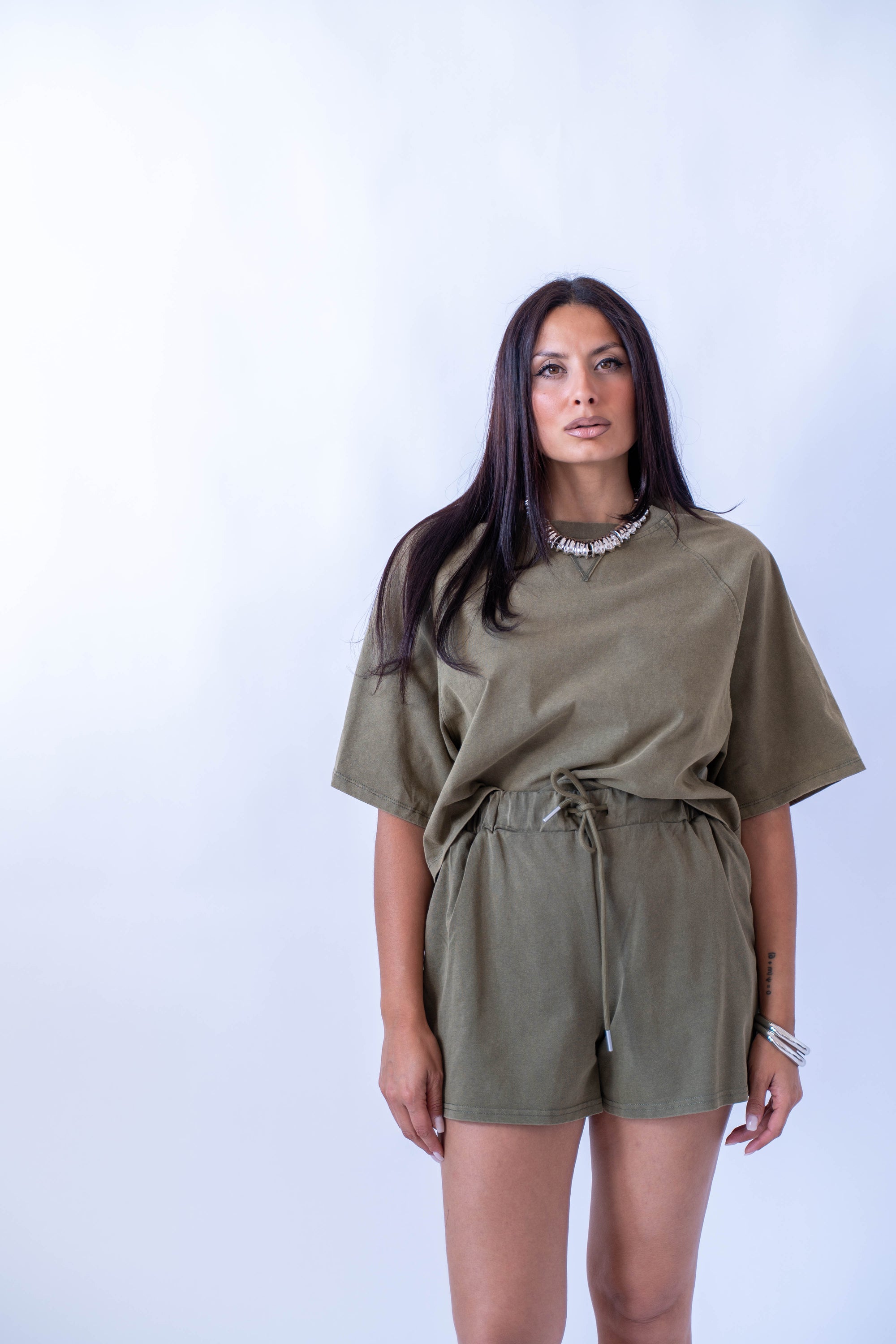 Coordinato Maglia Crop E Shorts