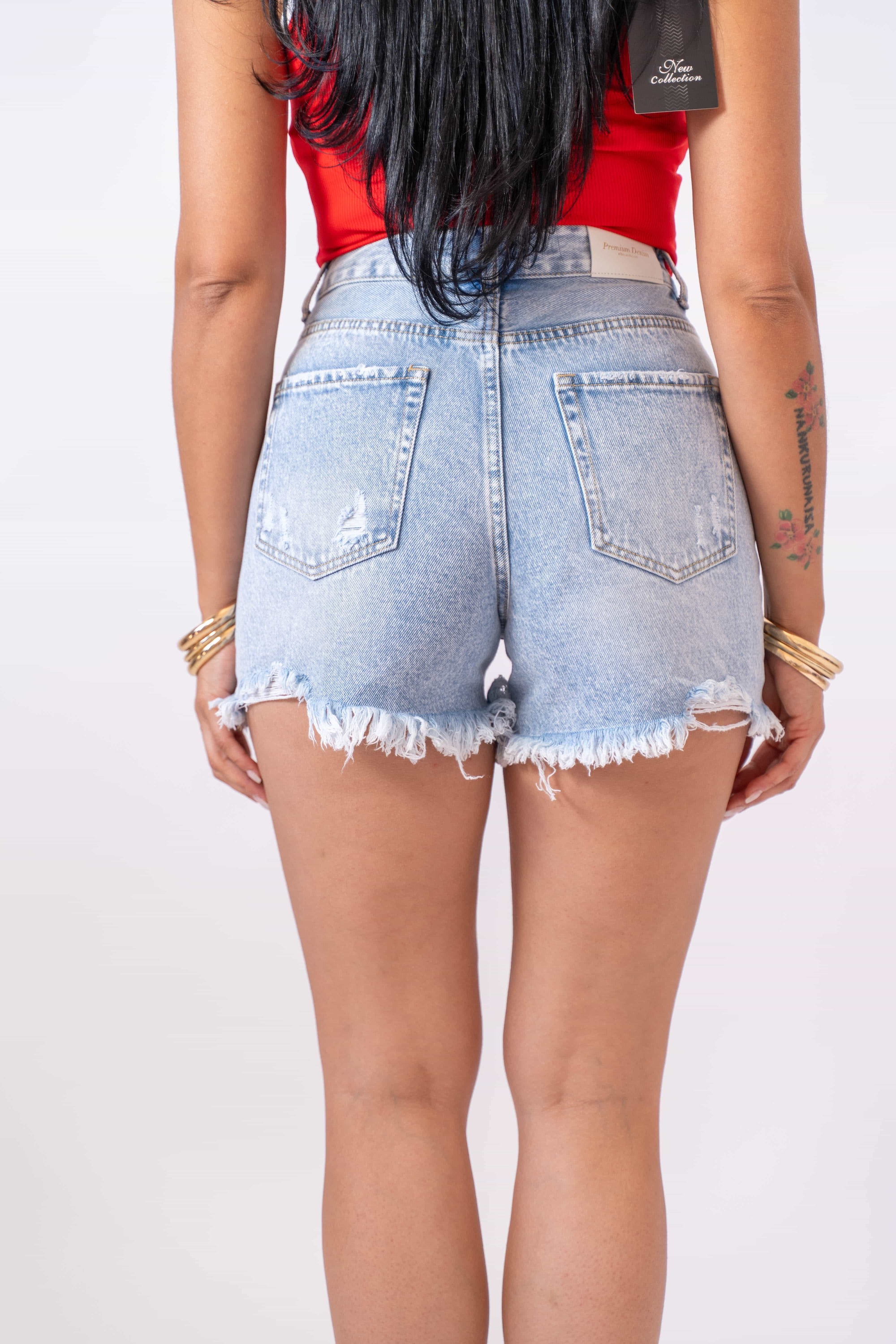 Shorts In Denim Orlo Sfrangiato