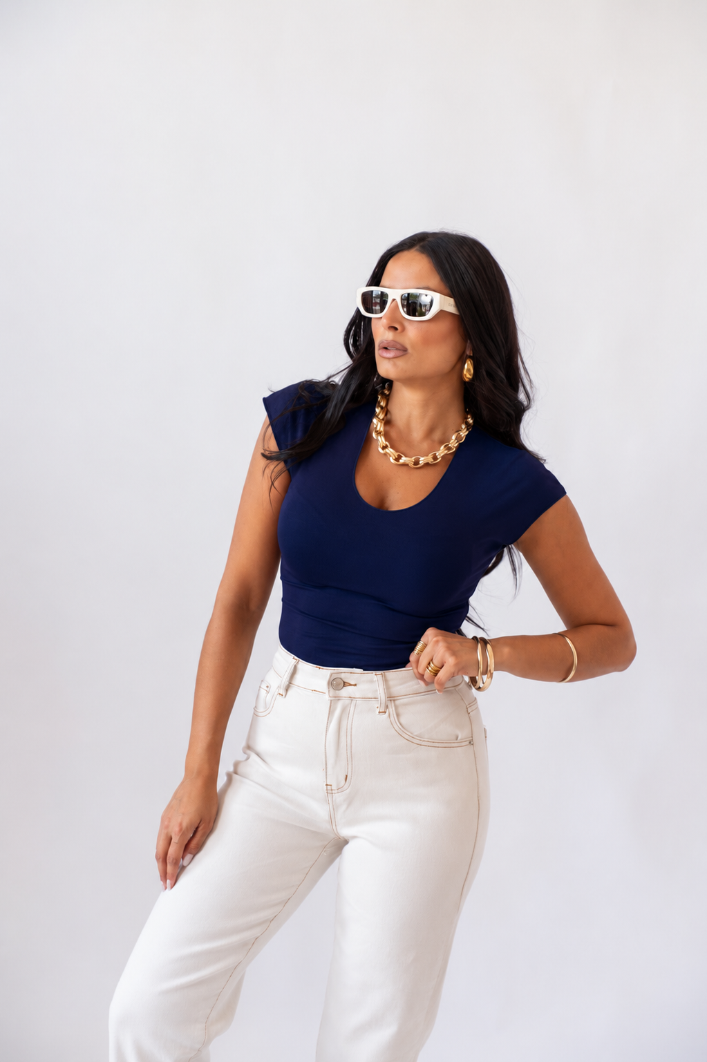 T-shirt scollo A V